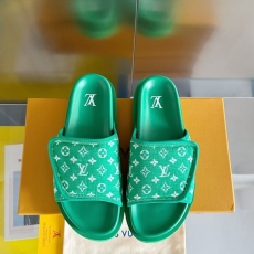 Louis Vuitton Slippers